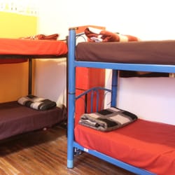 Hostel Play - Shared dorm