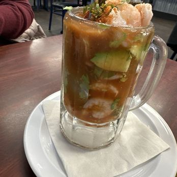 Fish N Tails Oyster Bar - Shrimp cocktail - Seafood Near Me - Dallas, Texas Fish N Tails Oyster Bar - Shrimp cocktail - Seafood Near Me - Dallas, Texas