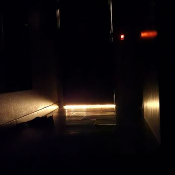 Hampton Inn & Suites Paso Robles - Gap underneath door at night - Hotels Near Me - Paso Robles, California