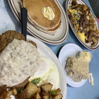 Creekside Diner - Very yummy food. I will be back - Diners Near Me - Rio Linda, California