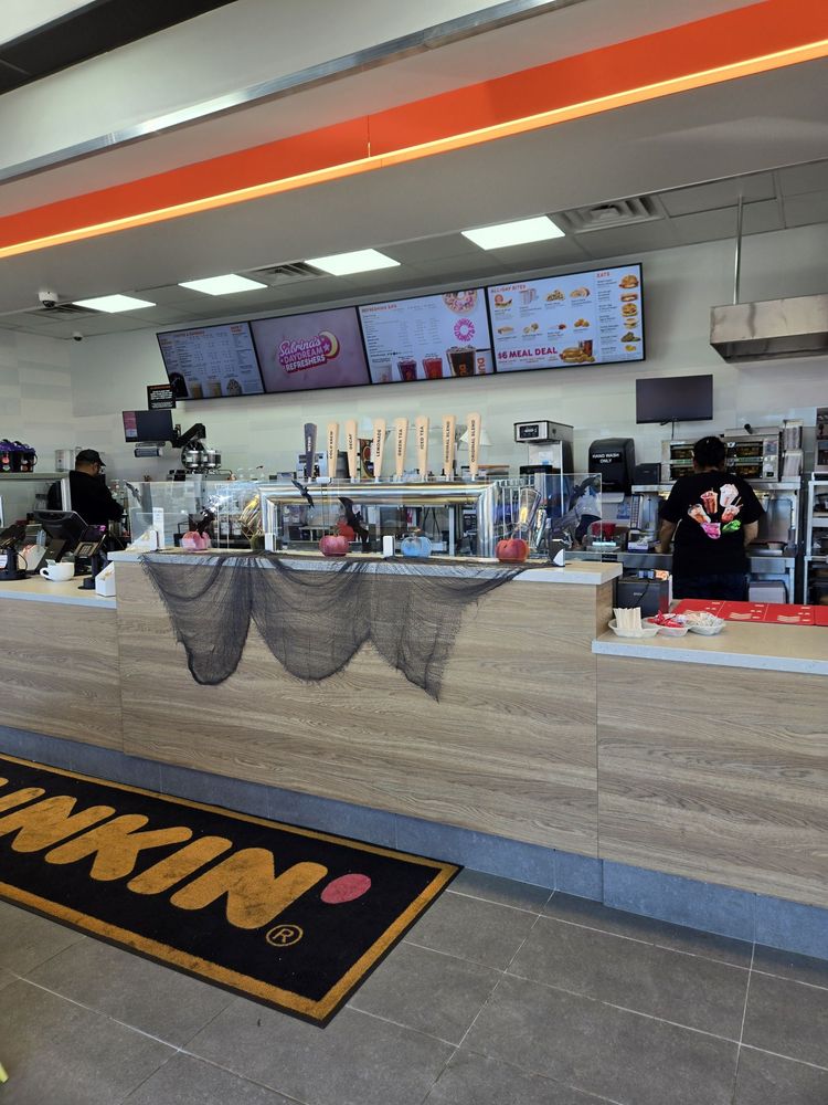 Dunkin' Logo