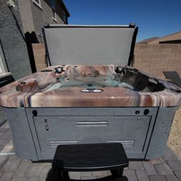 Our brand new hot tub! Our brand new hot tub!