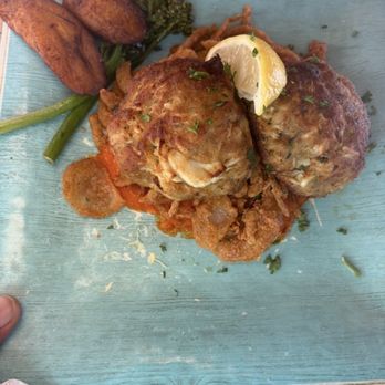 Crabby Bill's - Seafood Near Me - St. Pete Beach, Florida