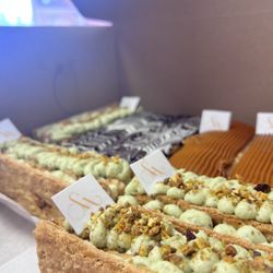 St Honore bakery - Napoleon Millefeuille