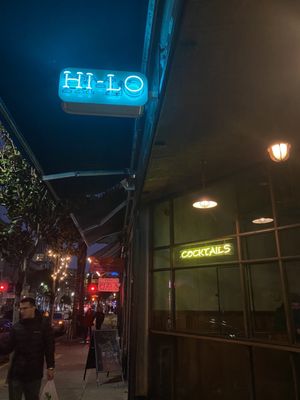 Hi-Lo Club by null