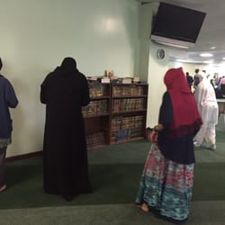 Masjid Ul Haqq - I loved that bookshelf of Qurans.