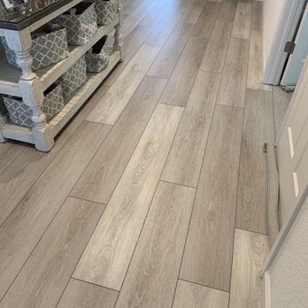 Nielson Fine Floors - Front hallway-look how spacious this makes the area feel. So much light. - Flooring Near Me - Lincoln, California Nielson Fine Floors - Front hallway-look how spacious this makes the area feel. So much light. - Flooring Near Me - Lincoln, California