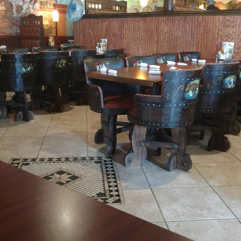 Casa Grande - Inside - Mexican Near Me - Crossville, Tennessee