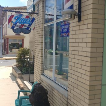 Jay's Barber Shop - 48 East Philadelphia Ave - Barbers Near Me - Boyertown, Pennsylvania Jay's Barber Shop - 48 East Philadelphia Ave - Barbers Near Me - Boyertown, Pennsylvania