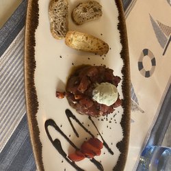 La Cuina de la Marga - Tartar de atún con helado de wasabi