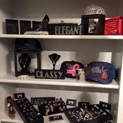 Bling It On Boutique & Gifts