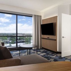 Embassy Suites by Hilton Palm Beach Gardens PGA Boulevard - Guest room