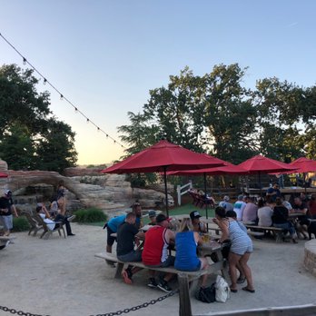 BarrelHouse Brewing Co - Breweries Near Me - Paso Robles, California