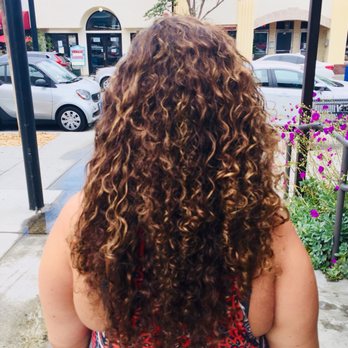 Chrissy’s - Summer highlights and Ouidad cut by Bea. - Hair Stylists Near Me - Glendale, California