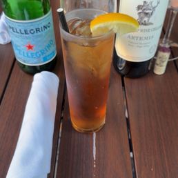 Sparkling water, wine, and tea