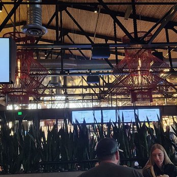 Culinary Dropout - Great bar and awsome TV to see what's happening - New American Near Me - Gilbert, Arizona