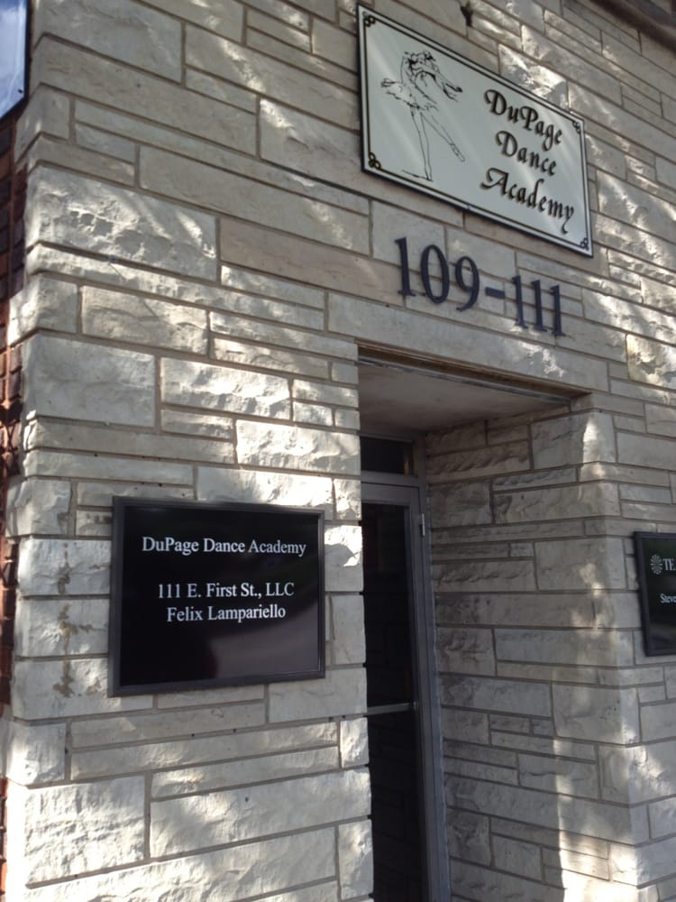 Dupage Dance Academy Logo