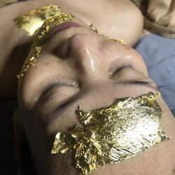 Aura Skincare - 24k Facial