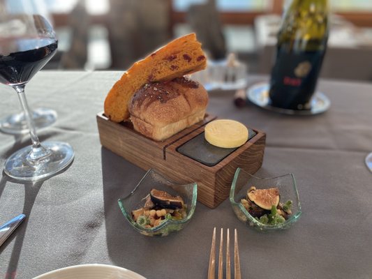 Edge Restaurant & Lounge by null