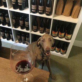Bodega de Edgar - Wine Tasting Room Near Me - Paso Robles, California