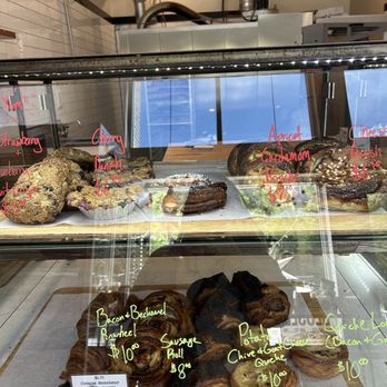 Babette's Artisan Bakery - Bakeries Near Me - Longmont, Colorado