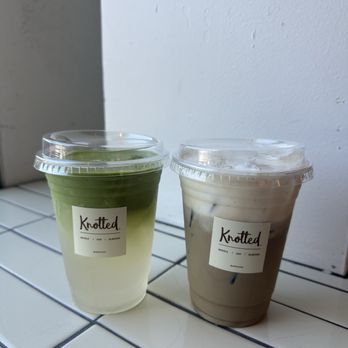 Cafe Knotted Arts District - Coconut Matcha + Hojicha Cream Top - Donuts Near Me - Los Angeles, California Cafe Knotted Arts District - Coconut Matcha + Hojicha Cream Top - Donuts Near Me - Los Angeles, California