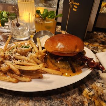 Earls Kitchen + Bar - Bacon Cheese Burger - New American Near Me - Boston, Massachusetts Earls Kitchen + Bar - Bacon Cheese Burger - New American Near Me - Boston, Massachusetts