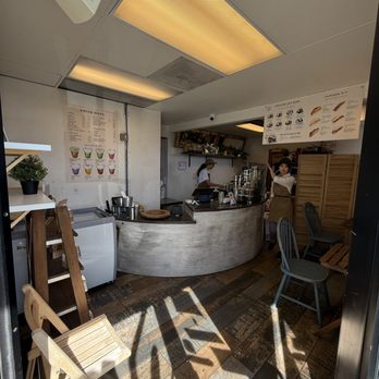 Lagu Cafe - Inside of store - Cafes Near Me - Irvine, California Lagu Cafe - Inside of store - Cafes Near Me - Irvine, California