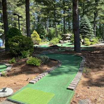 GRANDVIEW MINI GOLF - Mini Golf Near Me - Mayfield, New York GRANDVIEW MINI GOLF - Mini Golf Near Me - Mayfield, New York