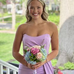 The Flower Girl of Quincy - Bouquet