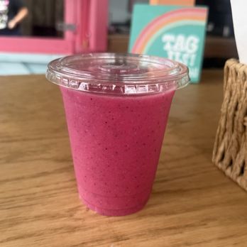 Swell Coffee - Smoothie: Guava Pitaya - Coffee & Tea Near Me - Kahuku, Hawaii Swell Coffee - Smoothie: Guava Pitaya - Coffee & Tea Near Me - Kahuku, Hawaii
