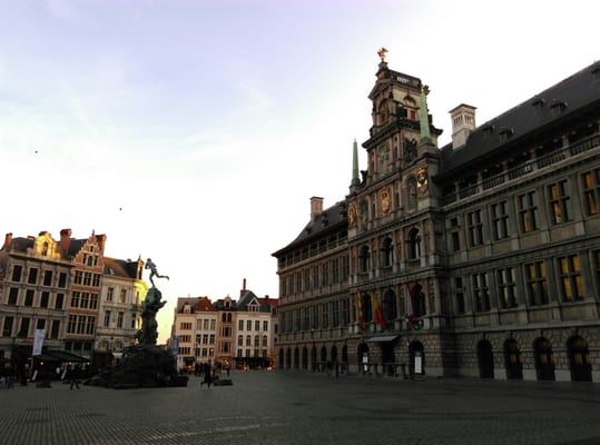 Antwerp City Hall by null