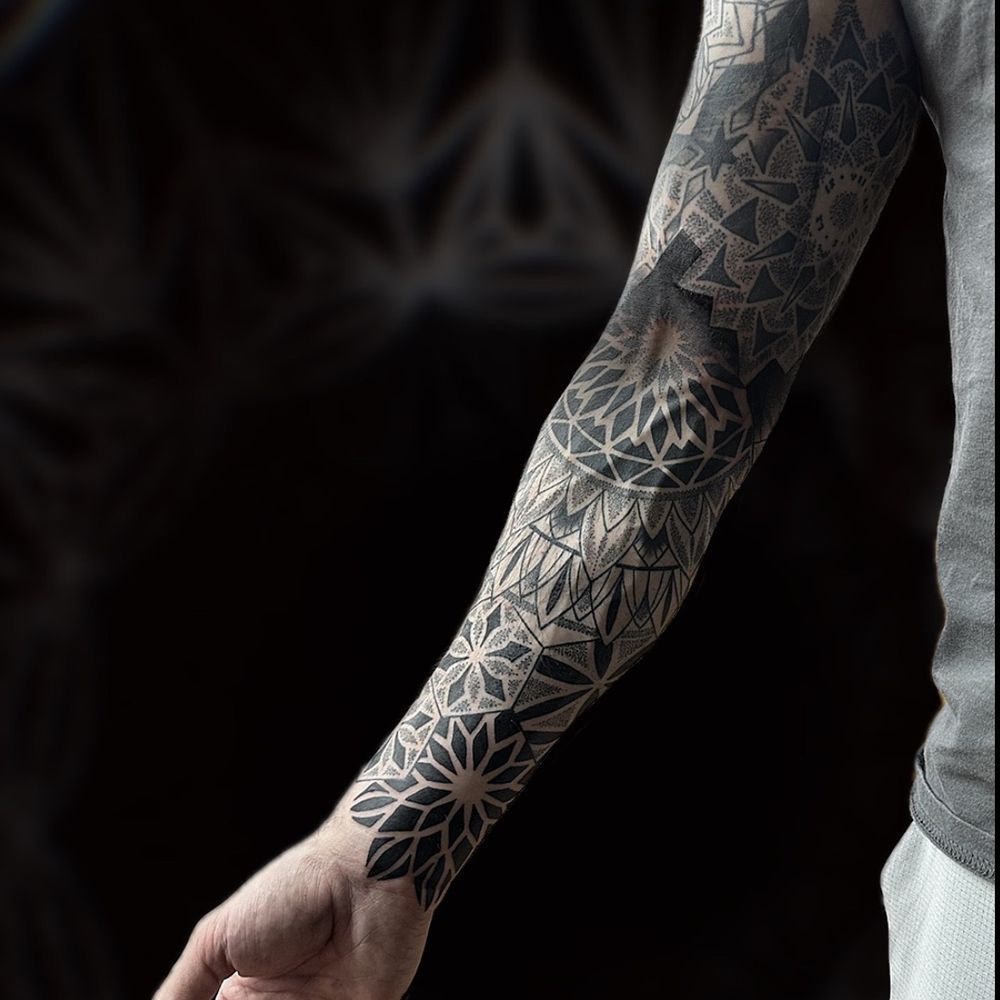 TOP 10 BEST Flower Tattoo Artists in Pittsburgh, PA - Updated 2026 - Yelp, image size:1000x1000