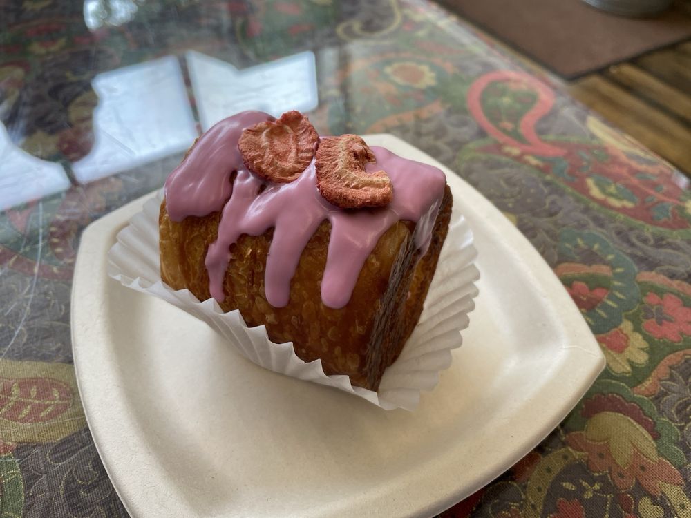 Nichole's Fine Pastry & Café