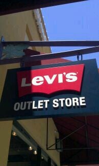 Levi's Outlet Store 675 Factory Stores 