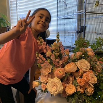 Urban Flora - Peach and blushes flower arrangement - Florists Near Me - San Jose, California Urban Flora - Peach and blushes flower arrangement - Florists Near Me - San Jose, California