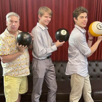 810 Entertainment - Bowling - Sports Bars Near Me - Phoenix, Arizona