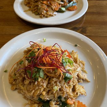 Coco Thai - Chicken spicy fried rice - Thai Near Me - Brooklyn, New York Coco Thai - Chicken spicy fried rice - Thai Near Me - Brooklyn, New York
