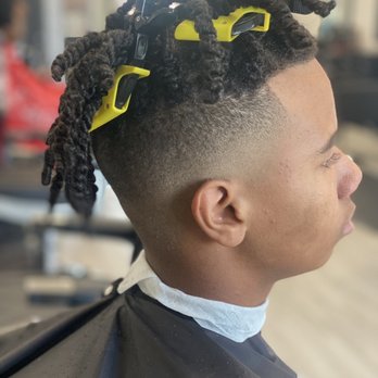 Nappy Roots Barber Salon - Drop fade by RAY THE MAN - Barbers Near Me - Riverside, California