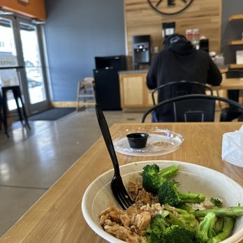 Clean Eatz - Small bowl with my rewards points! - Wraps Near Me - Durham, North Carolina Clean Eatz - Small bowl with my rewards points! - Wraps Near Me - Durham, North Carolina