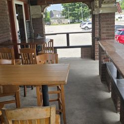 The Wooden Tie Cafe