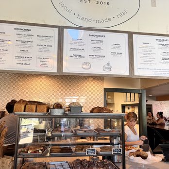 Belle - Inside - Breakfast & Brunch Near Me - Charlottesville, Virginia Belle - Inside - Breakfast & Brunch Near Me - Charlottesville, Virginia