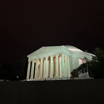 Sam & Sal Tours - Jefferson Memorial - Historical Tours Near Me - Washington, DC, District of Columbia