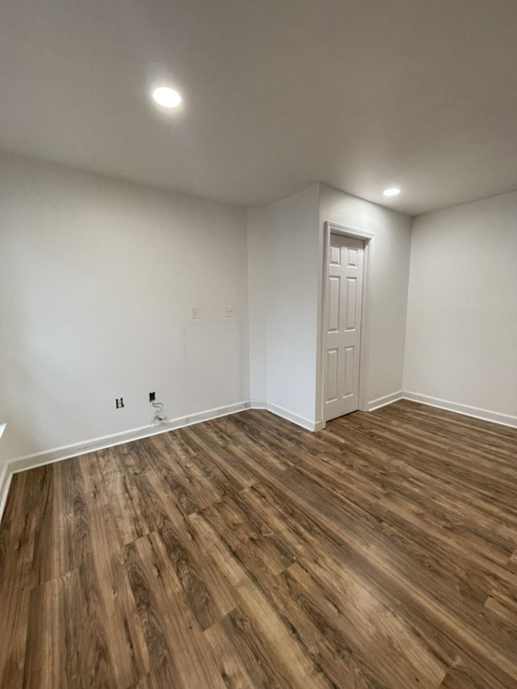 Slide of Dulles Handyman