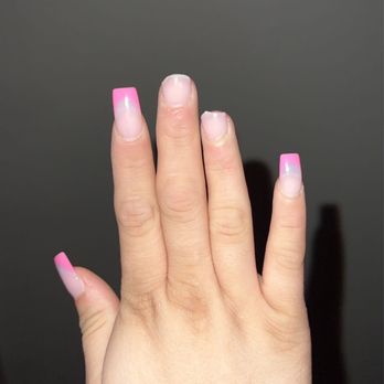 Avalon Nails - broken nails - Nail Salons Near Me - Glendale, Arizona