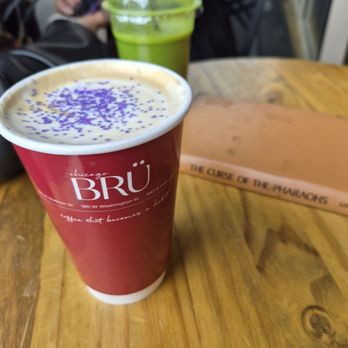 Bru - White chocolate lavender mocha - Creperies Near Me - Chicago, Illinois