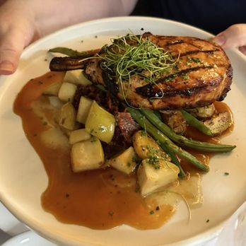 CQ's Restaurant Harbourtown - French Near Me - Hilton Head Island, South Carolina