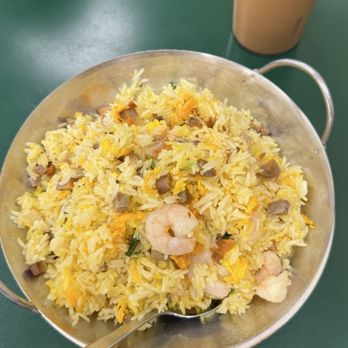 Lido Restaurant - Yeung Chow Fried Rice - Hong Kong Style Cafe Near Me - Richmond, British Columbia