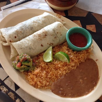 El Manantial - 2 burrito plate - Mexican Near Me - Amarillo, Texas El Manantial - 2 burrito plate - Mexican Near Me - Amarillo, Texas