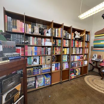Black English Bookstore - Bookstores Near Me - Tampa, Florida Black English Bookstore - Bookstores Near Me - Tampa, Florida